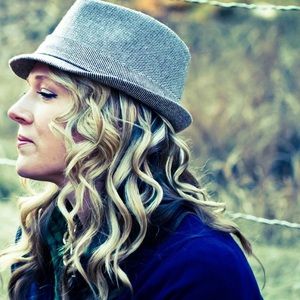 Meet your Posher, Lani